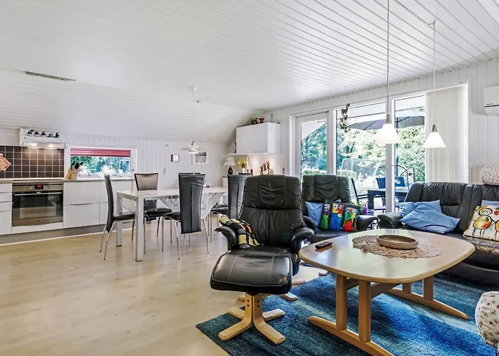 Carlene - 25km From The Sea By Interhome *